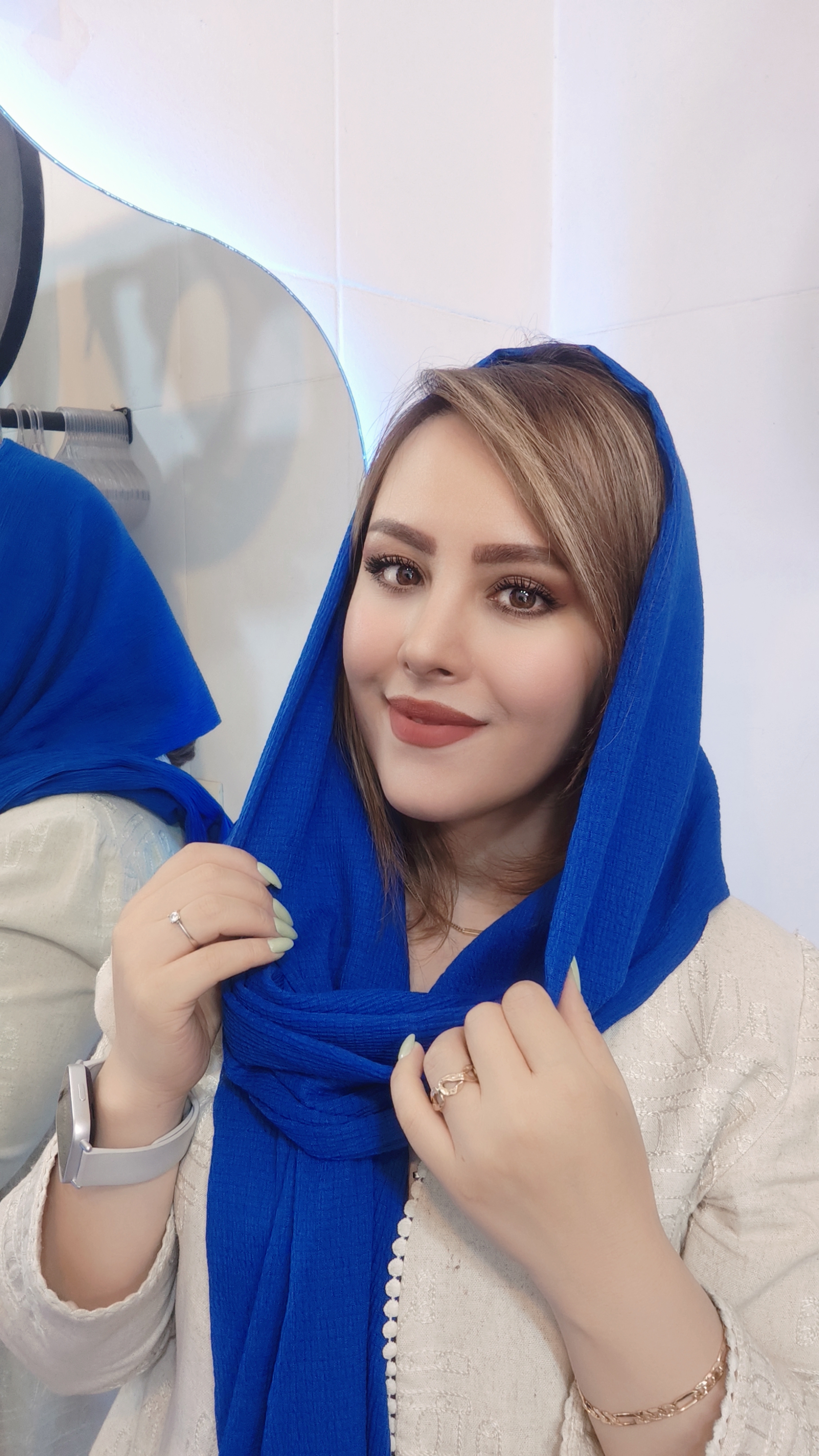 شال تابستونی رنگ آبی کاربنی